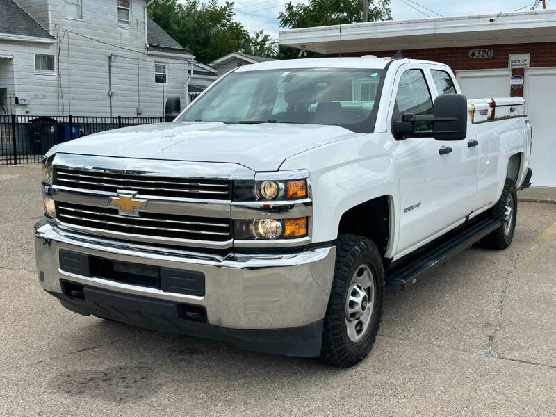 chevrolet silverado 2500hd 2018 1GC2KUEG2JZ233620 image chevrolet silverado 2500hd 2018 1GC2KUEG2JZ233620 image